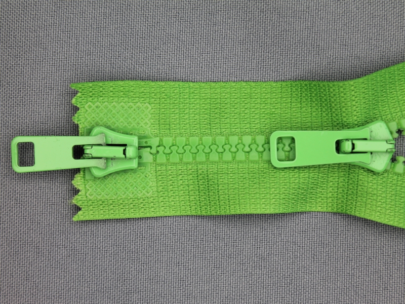 Deelbare bloktand rits met 2 schuivers 55 t/m 90cm Deelbare bloktand rits met 2 schuivers 55 t/m 90cm