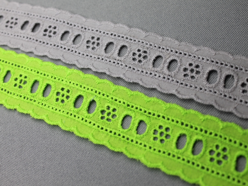 Broderie entredeux Broderie entredeux