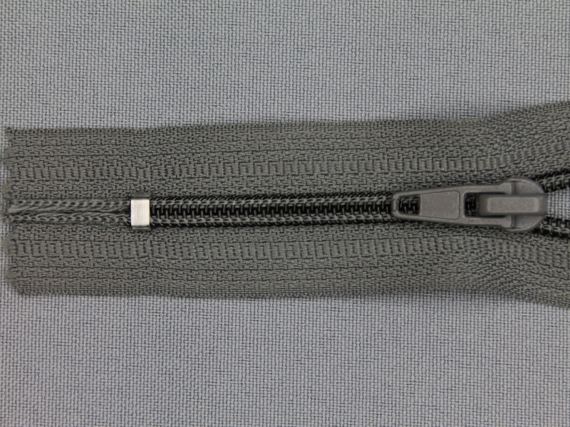 Niet deelbare broekrits nylon 8t/m20cm Niet deelbare broekrits nylon 8t/m20cm