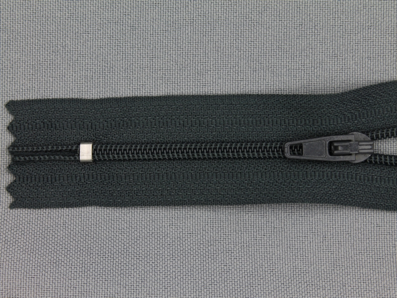 Niet deelbare nylon rits 3mm 25t/m60cm Niet deelbare nylon rits 3mm 25t/m60cm